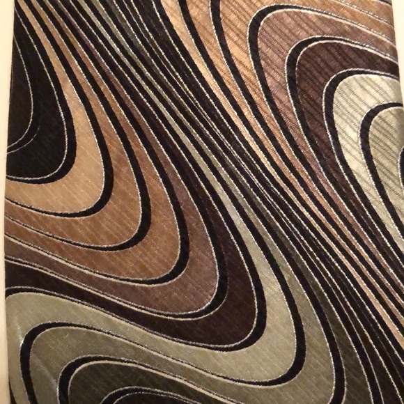 Arrow Men's 100% Silk Necktie - Picture 2 of 6